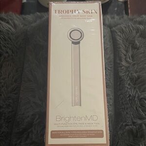Trophy Skin BrightenMD Multi-Function Eye, Face & Neck Tool